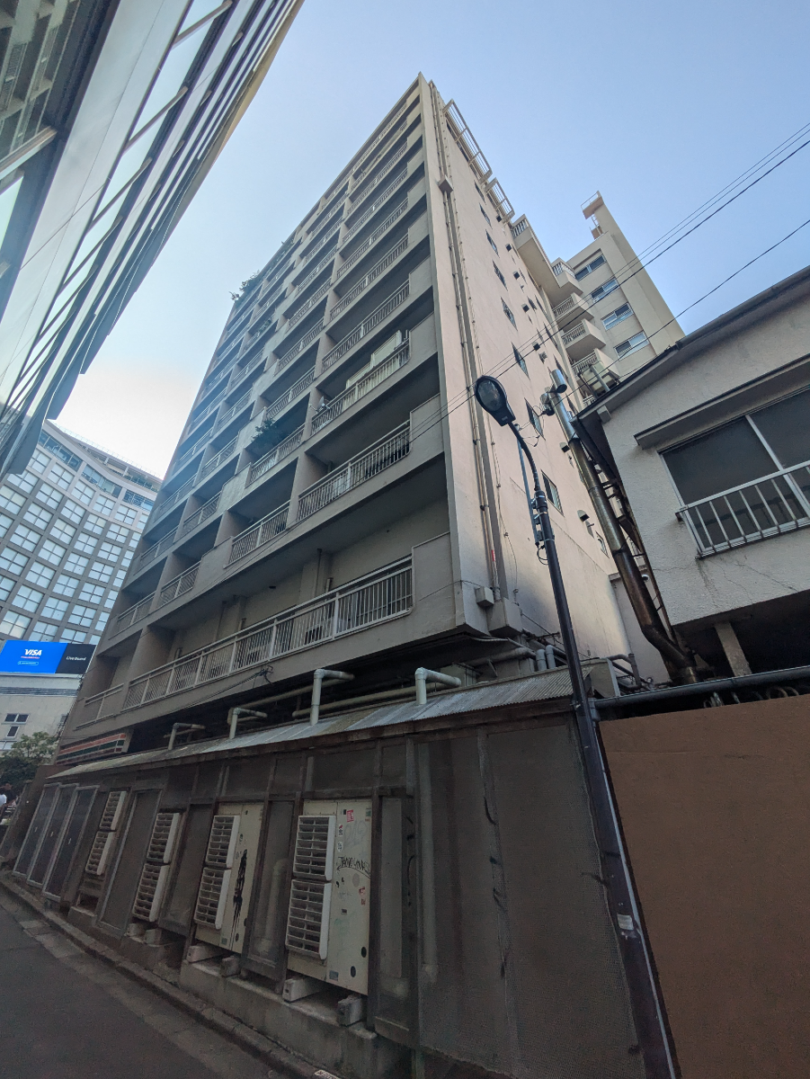 v20241120174114/fresh/building/J00100366692_17
