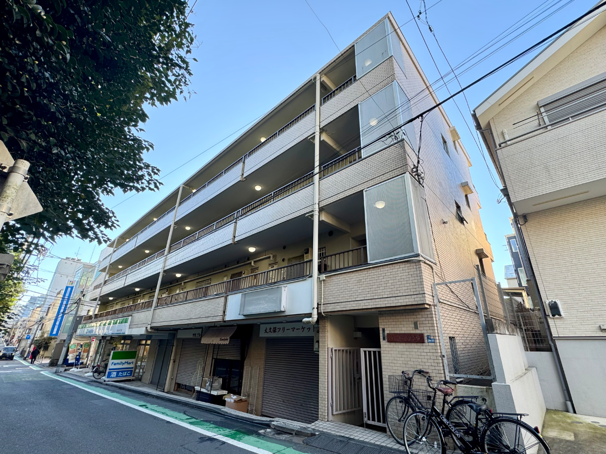 v20241125174106/fresh/building/J00100358287_5