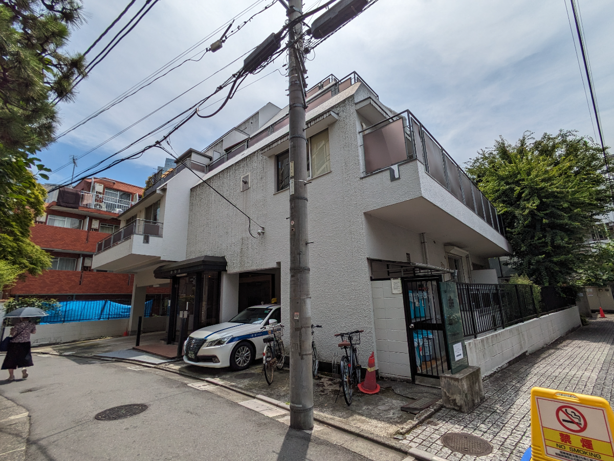 v20241127174058/fresh/building/J00100356591_6