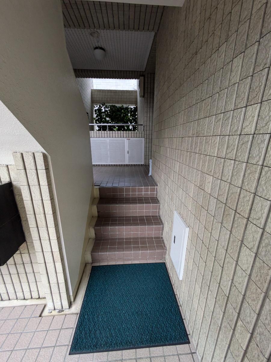 v20241128174054/fresh/building/J00100368455_4