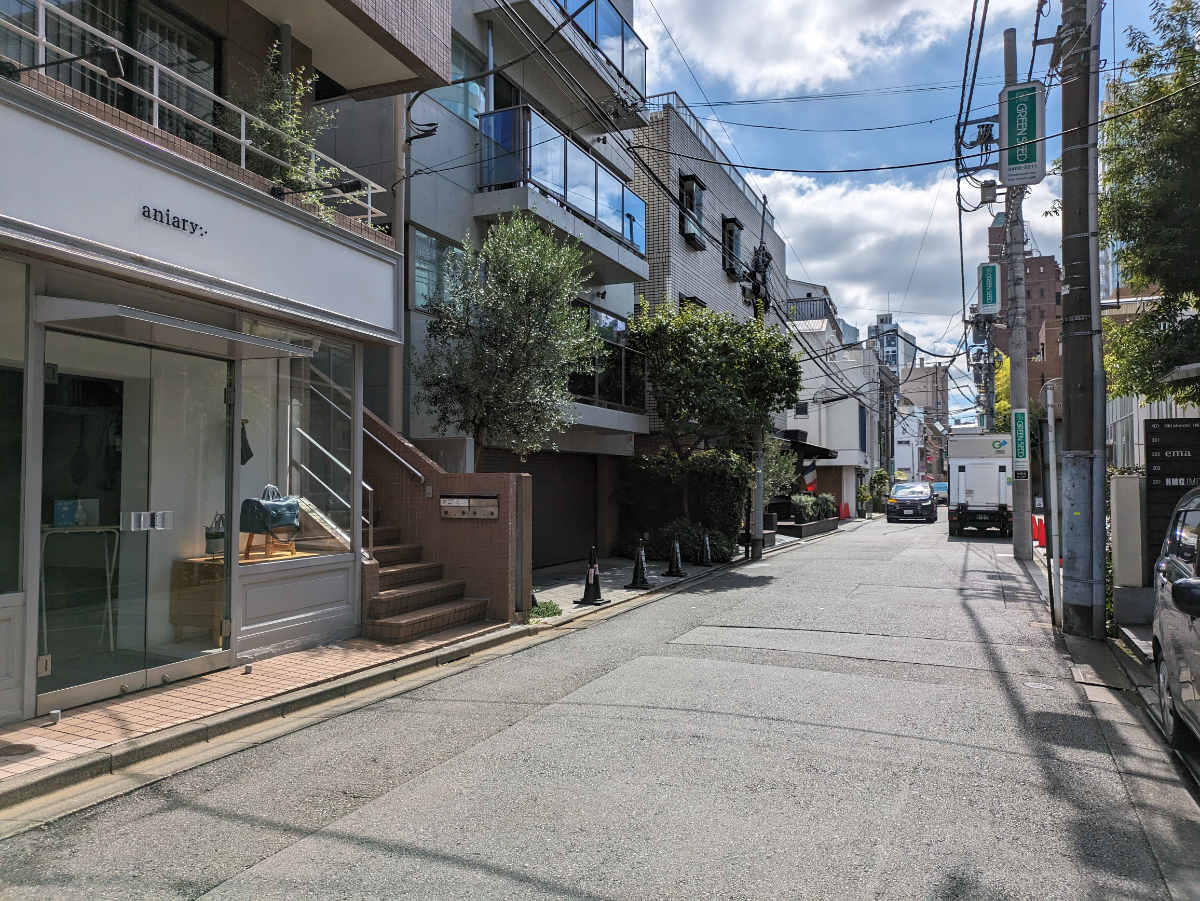 v20241219174105/fresh/building/J00100363044_2