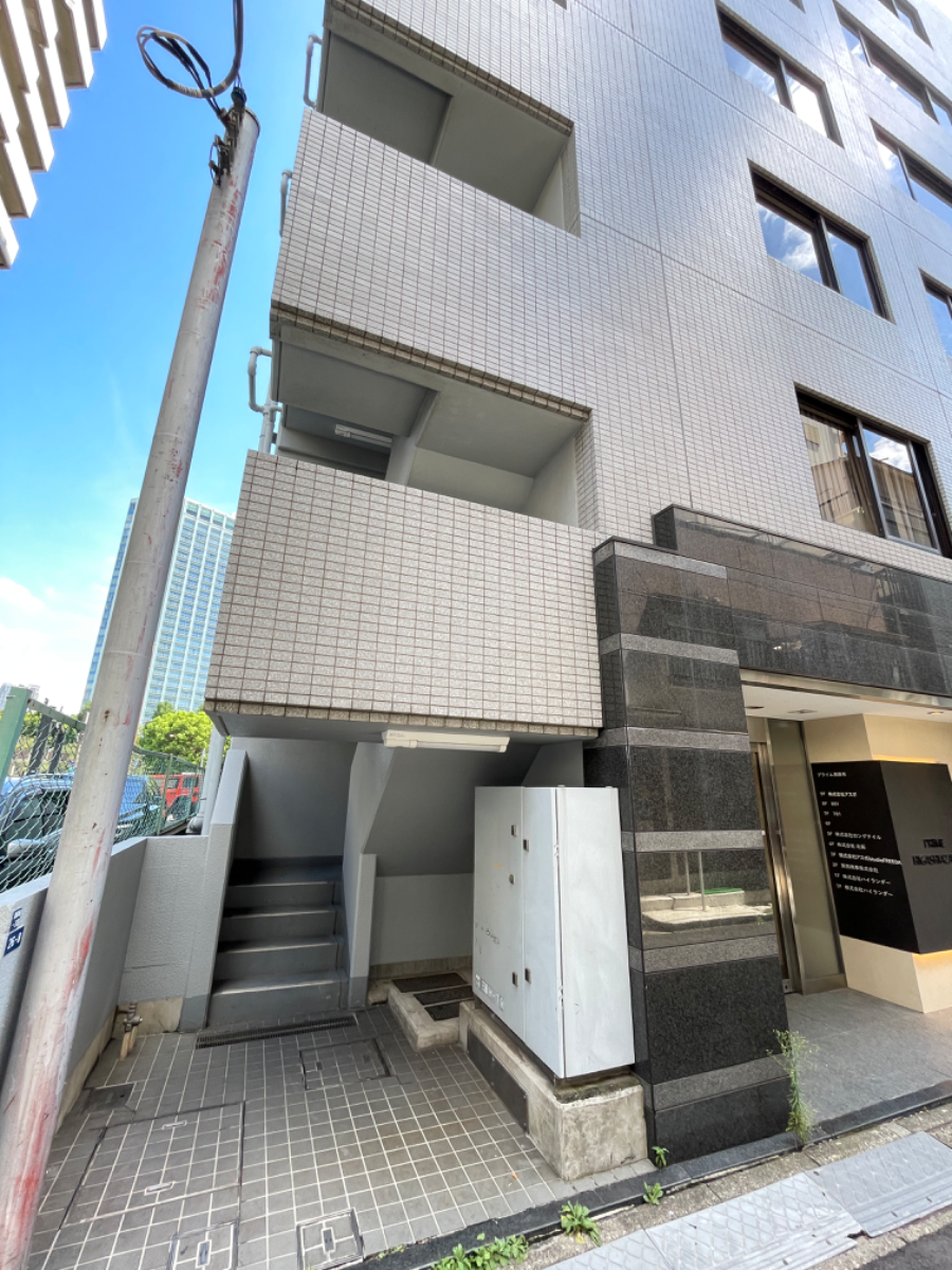 v20241222174037/fresh/building/J00100357096_5