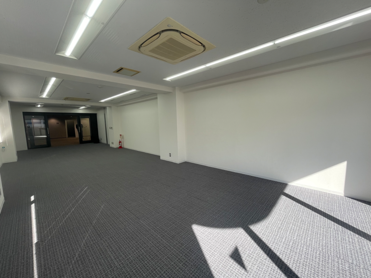 v20241222174037/fresh/building/J00100357096_8
