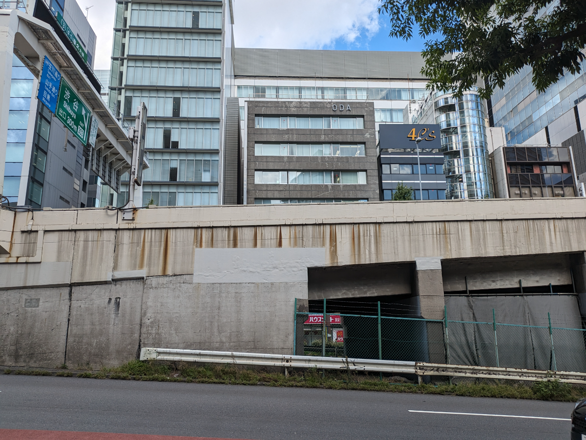 v20250102174042/fresh/building/J00100358290_13