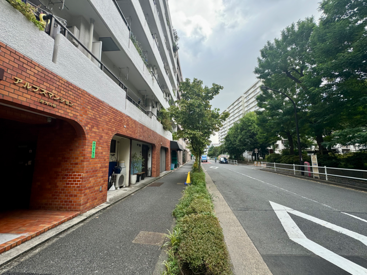 v20250105174028/fresh/building/J00100356980_13
