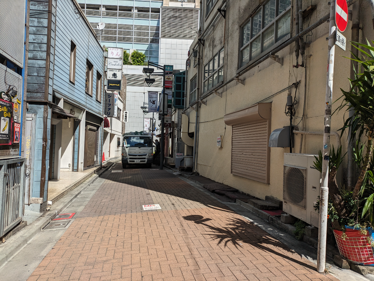 v20250105174028/fresh/building/J00100363560_15