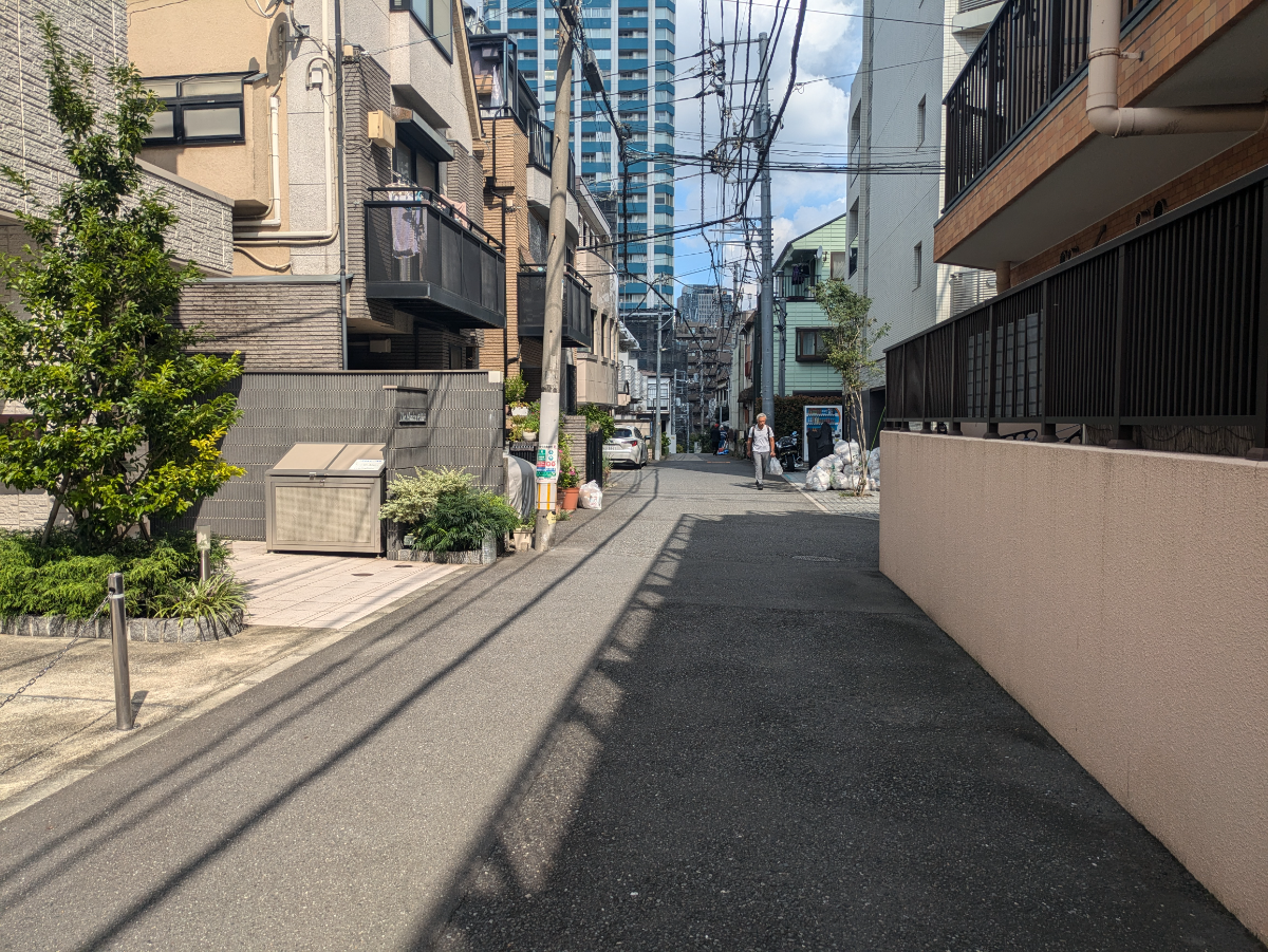 v20250106174059/fresh/building/J00100356766_14