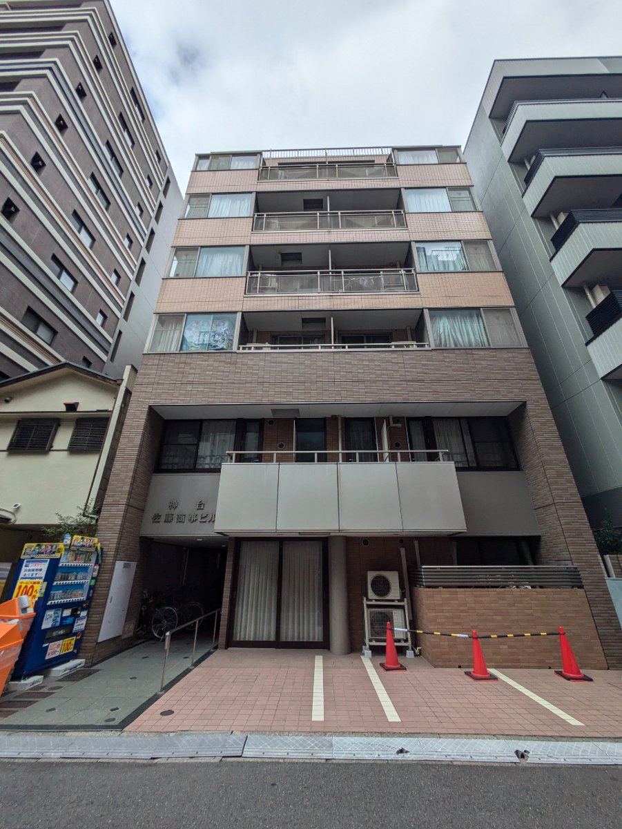 v20250114174113/fresh/building/J00100359697_5