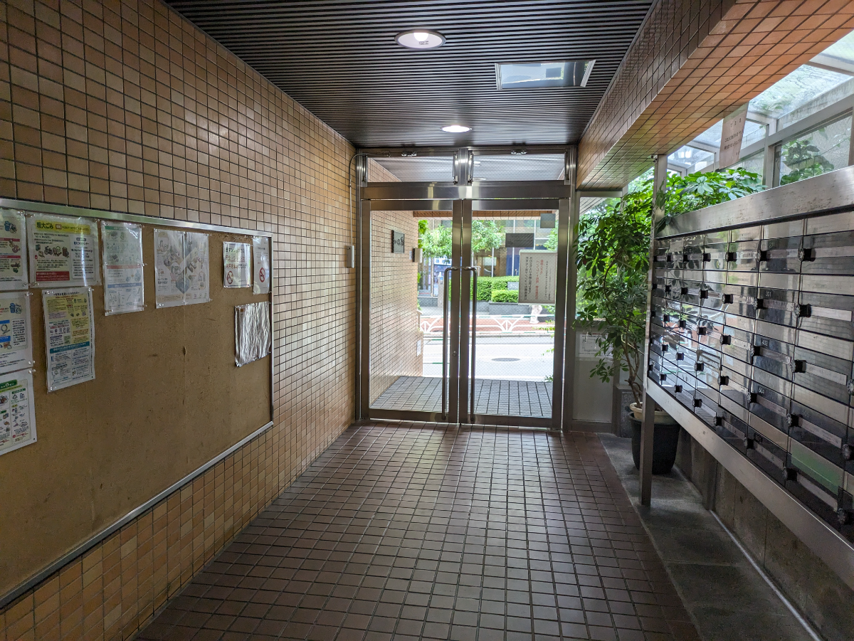 v20250117174112/fresh/building/J00100366923_17