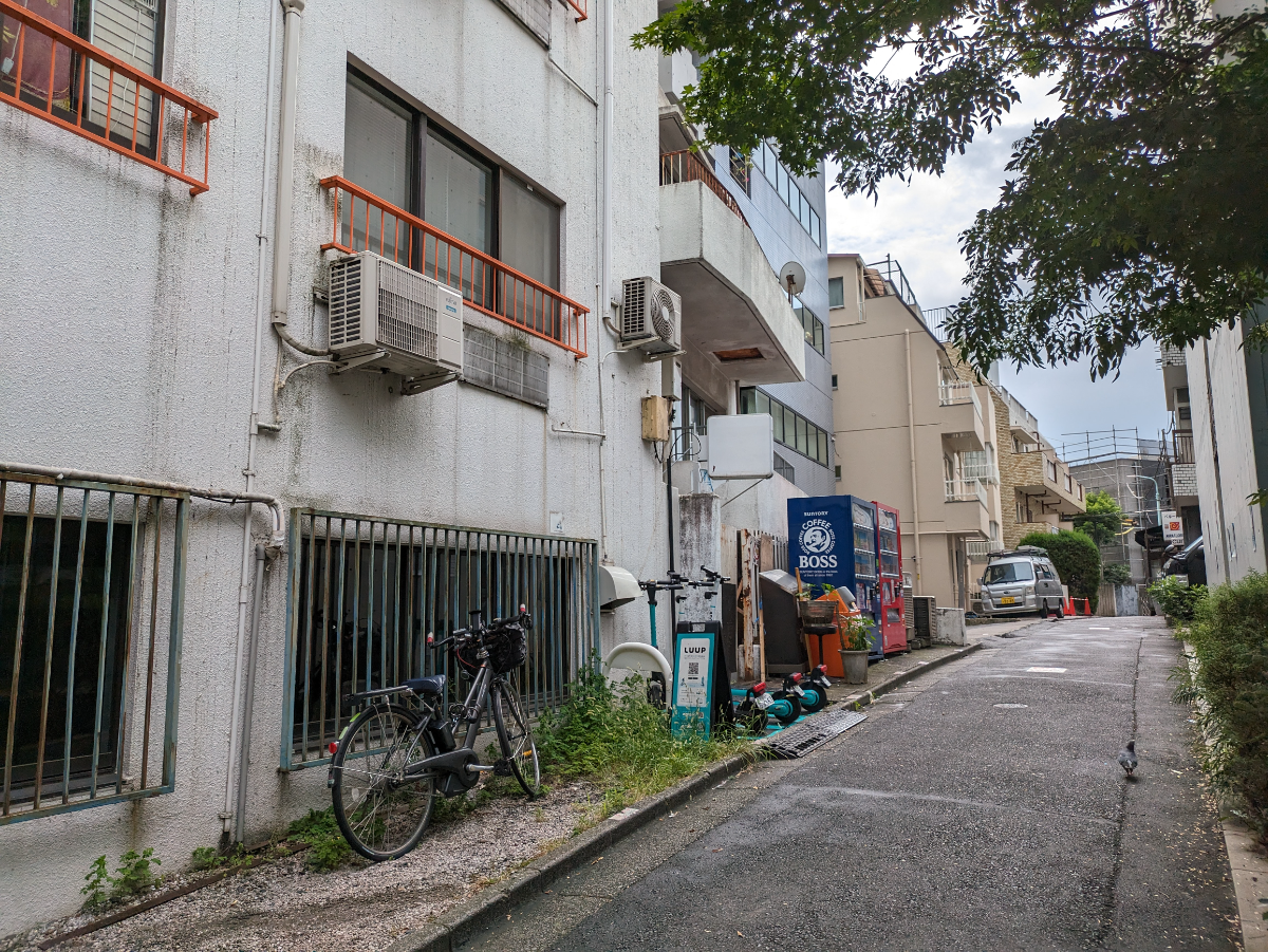 v20250208174037/fresh/building/J00100387046_25