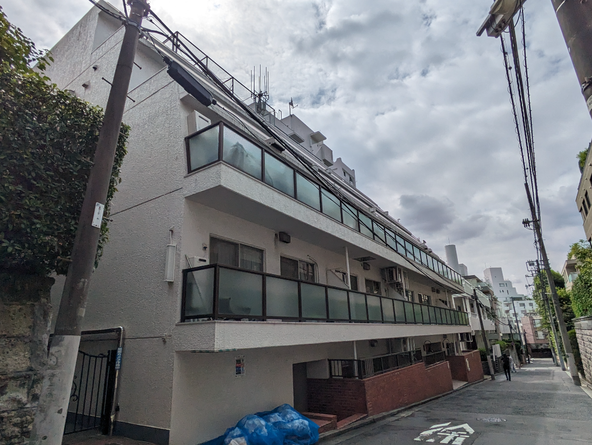 v20250213174113/fresh/building/J00100356586_14