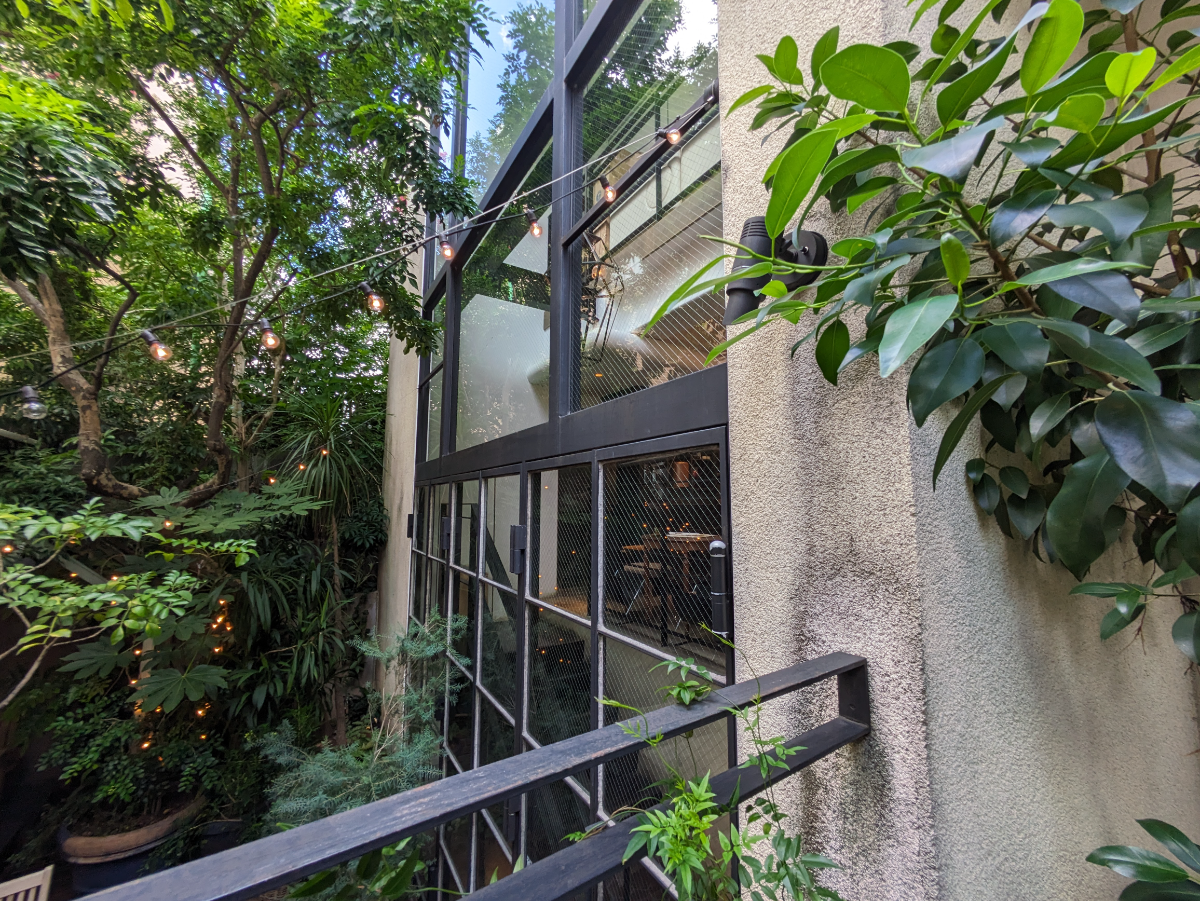 v20250220174055/fresh/building/J00100366962_9