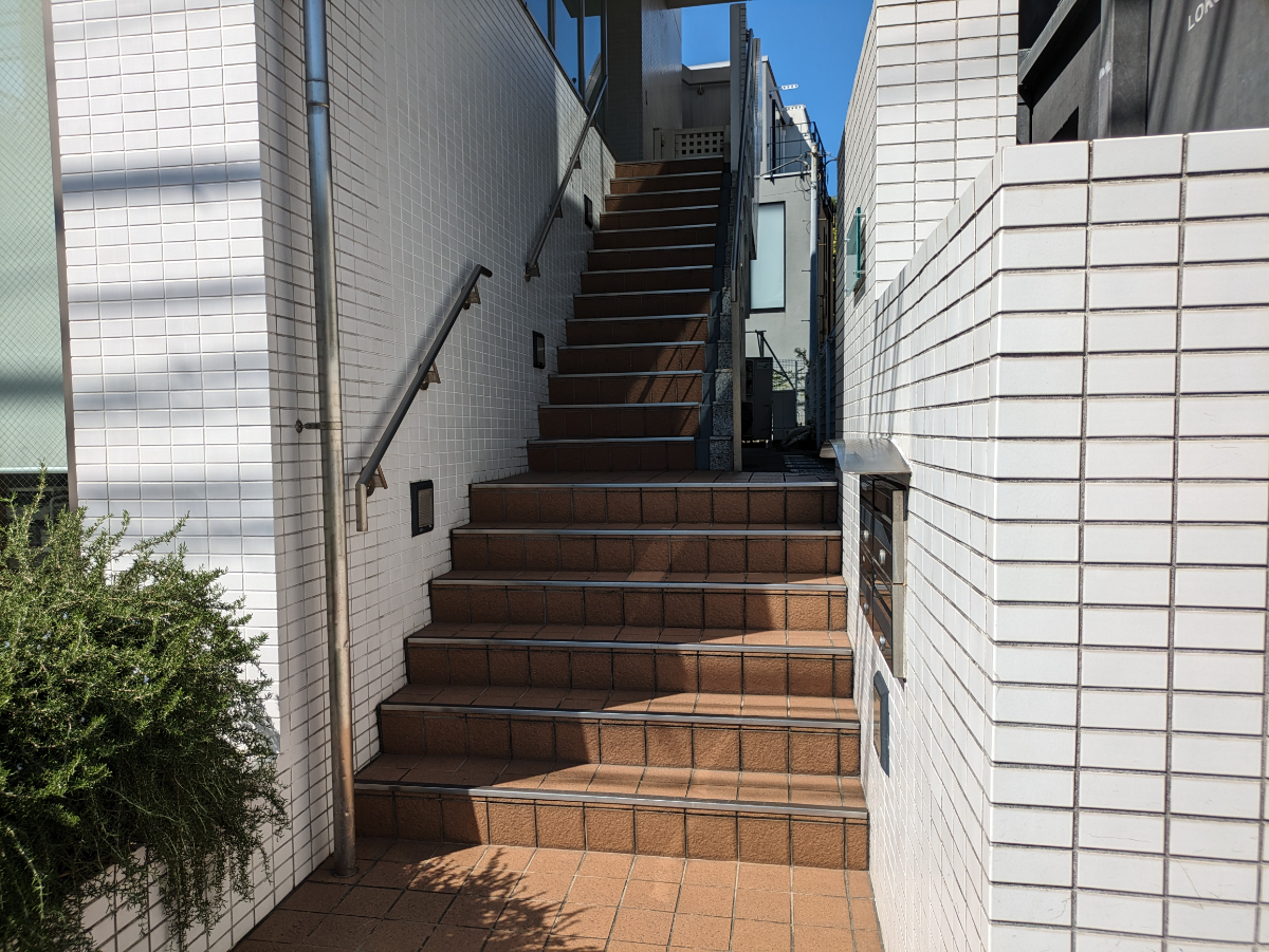 v20250225174109/fresh/building/J00100361727_4