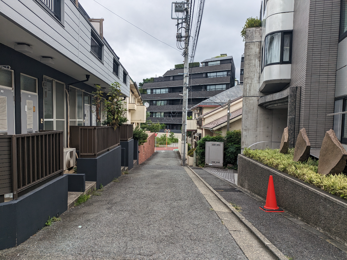 v20250303174104/fresh/building/J00100365492_2