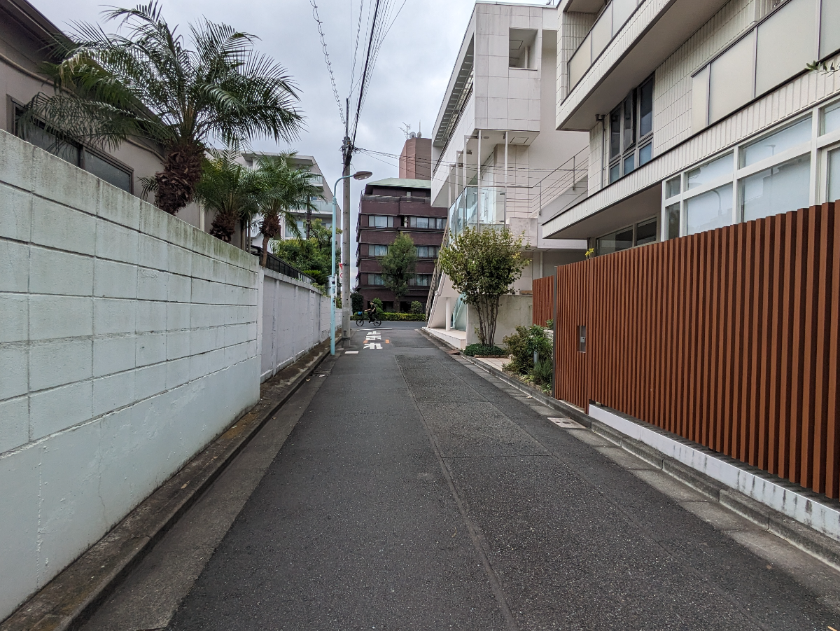 v20250303174104/fresh/building/J00100369464_11