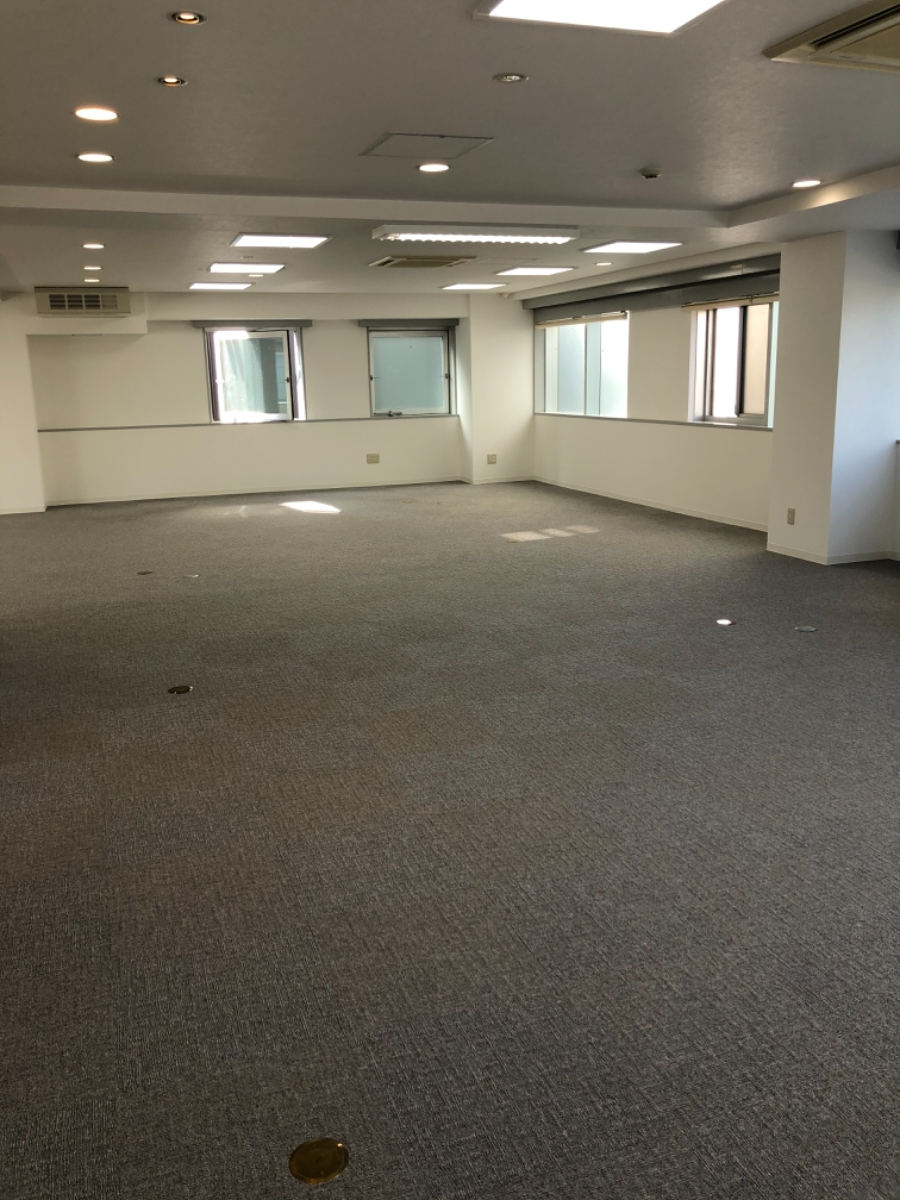 v20250307174110/fresh/building/J00100356522_24