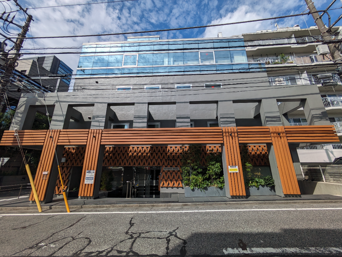 v20250307174110/fresh/building/J00100356522_5