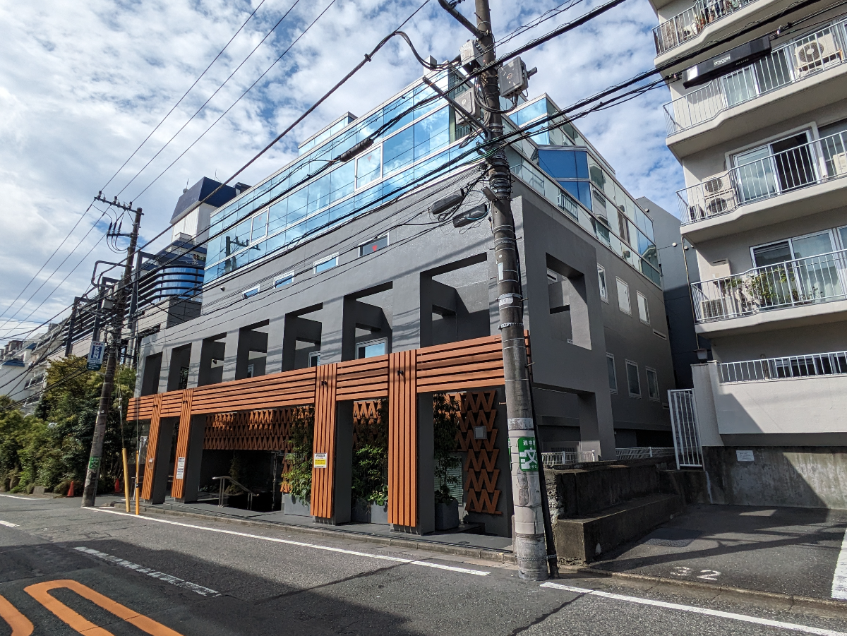 v20250307174110/fresh/building/J00100356522_7