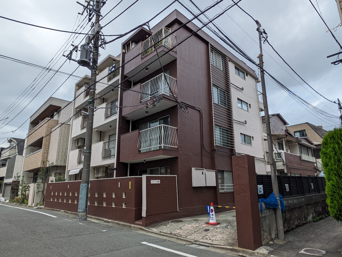v20250312174057/fresh/building/J00100366696_1