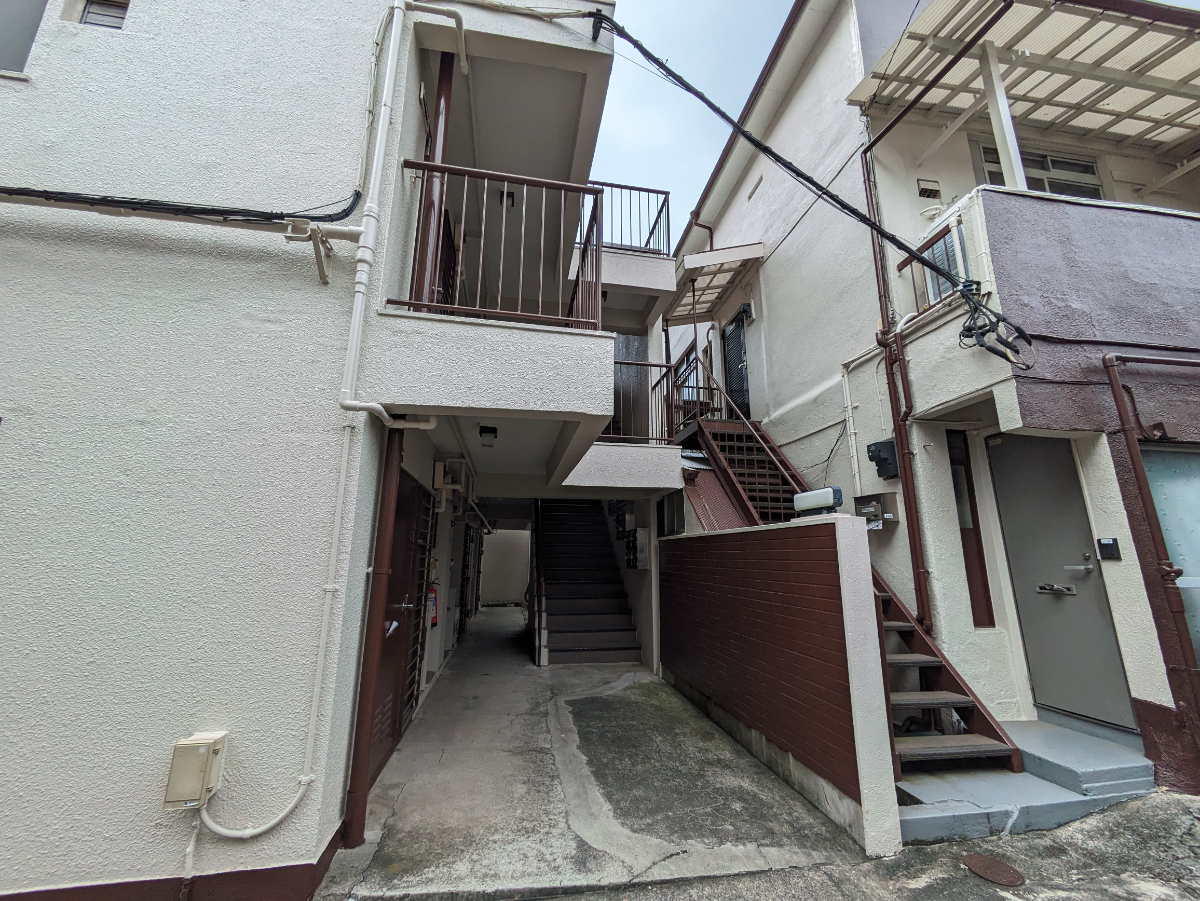 v20250312174057/fresh/building/J00100366696_6