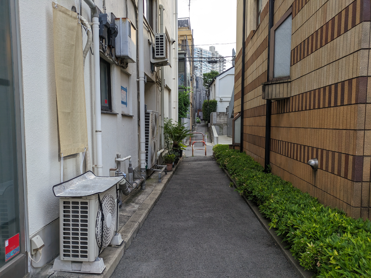 v20250312174058/fresh/building/J00100363993_11