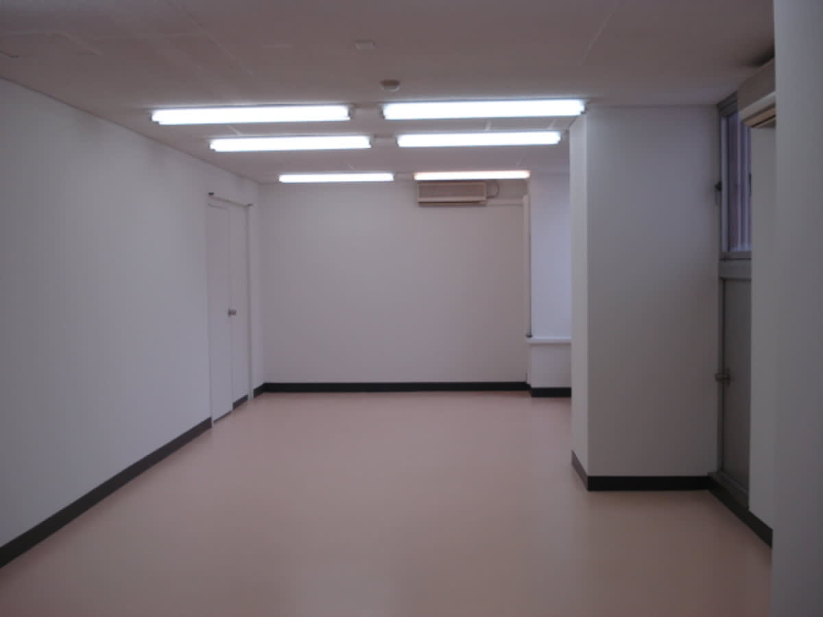 v20250314181509/fresh/room/J00102008947_16