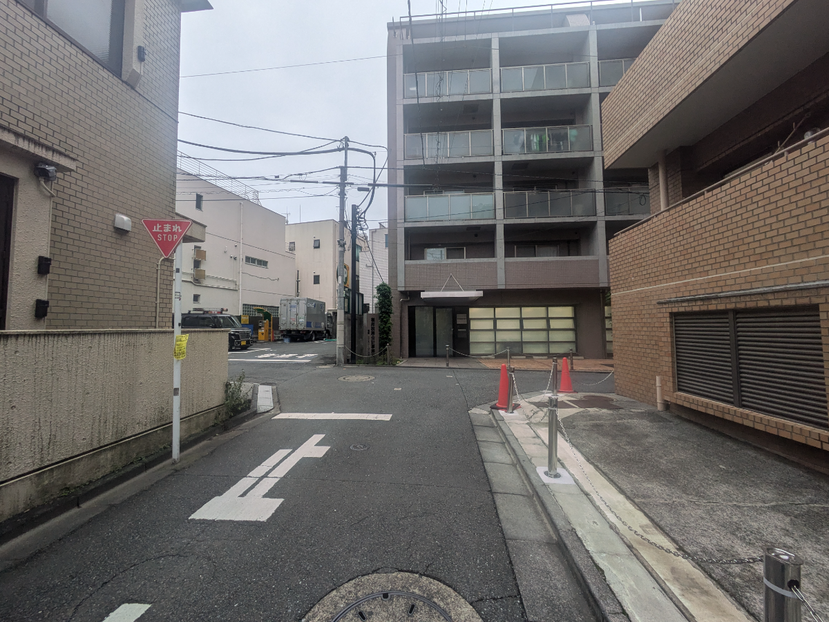 v20250319174131/fresh/building/J00100356803_8