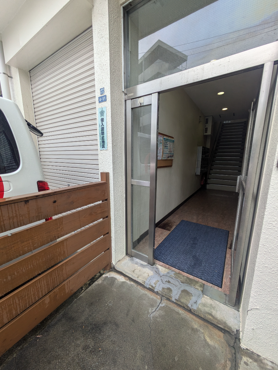 v20250319174131/fresh/building/J00100356804_3