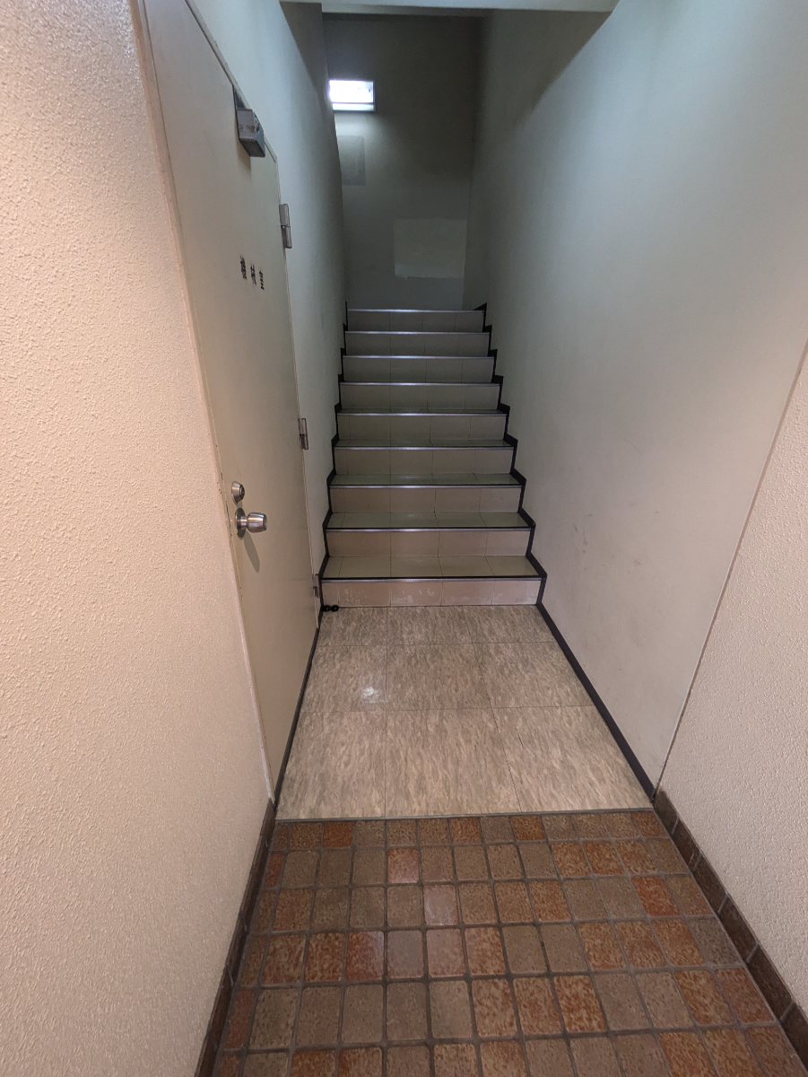 v20250319174131/fresh/building/J00100356806_8