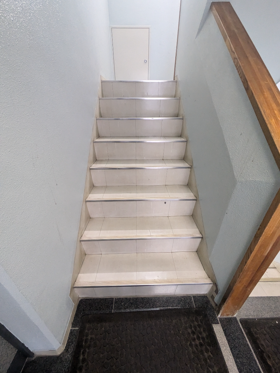v20250319174131/fresh/building/J00100358282_4