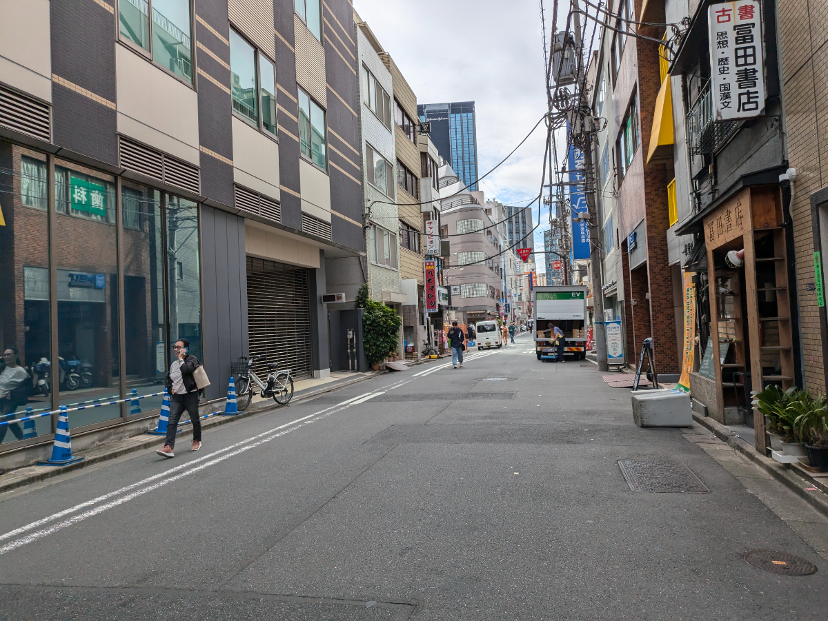 v20250319174131/fresh/building/J00100362842_12