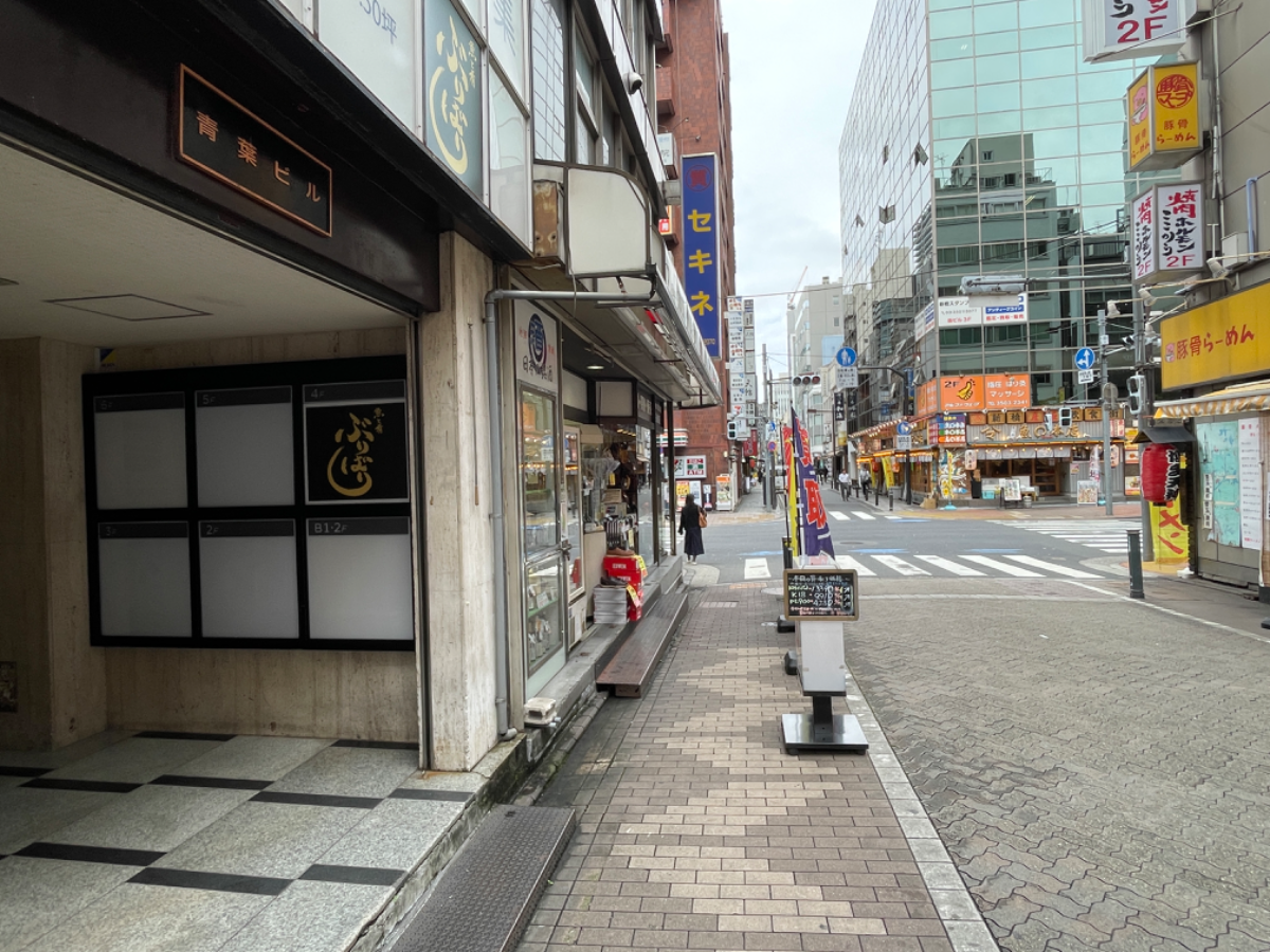 v20250324174119/fresh/building/J00100367834_2