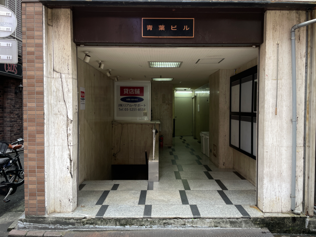 v20250324174119/fresh/building/J00100367834_3