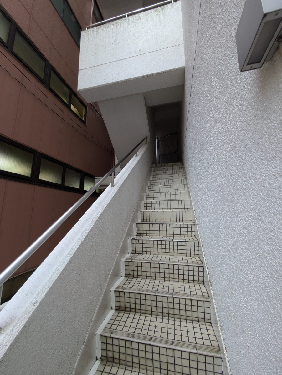 v20250402150806/fresh/building/J00100367272_6