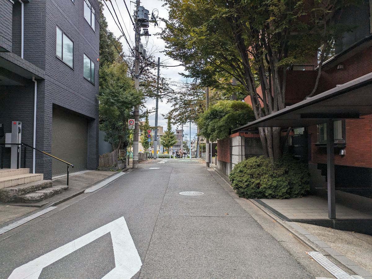 v20250413150543/fresh/building/J00100356640_2
