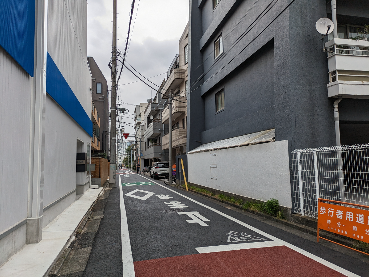v20250415150655/fresh/building/J00100365137_11
