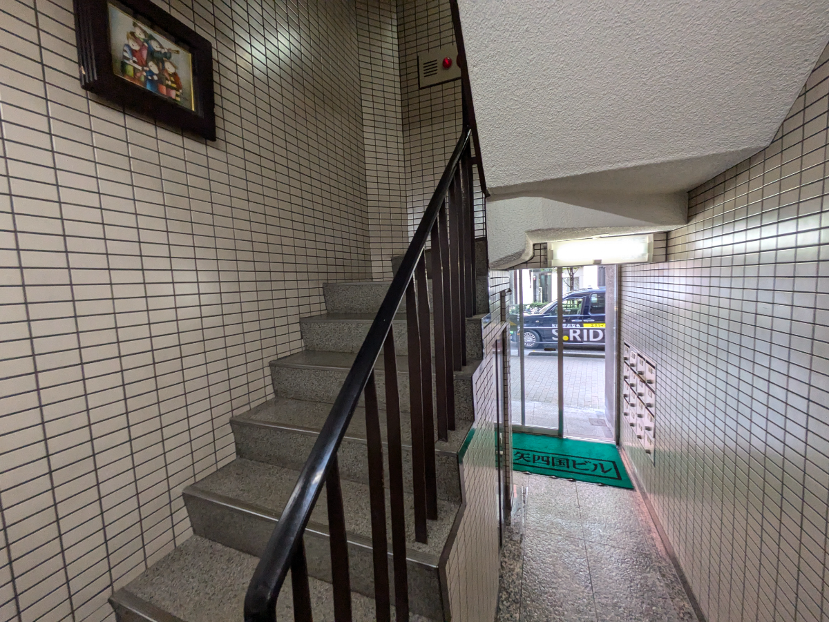 v20250427002254/fresh/building/J00100386312_5