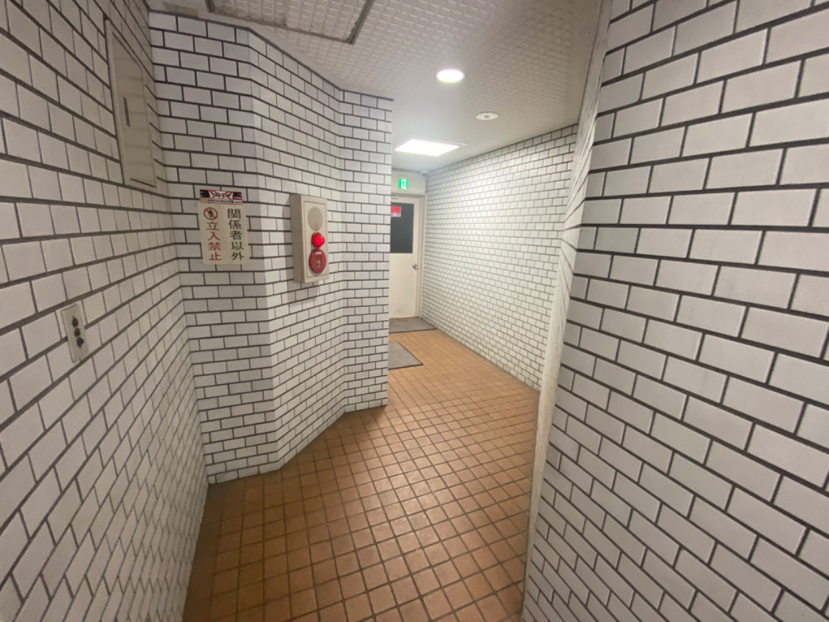 v20250427002254/fresh/building/J00100386851_9