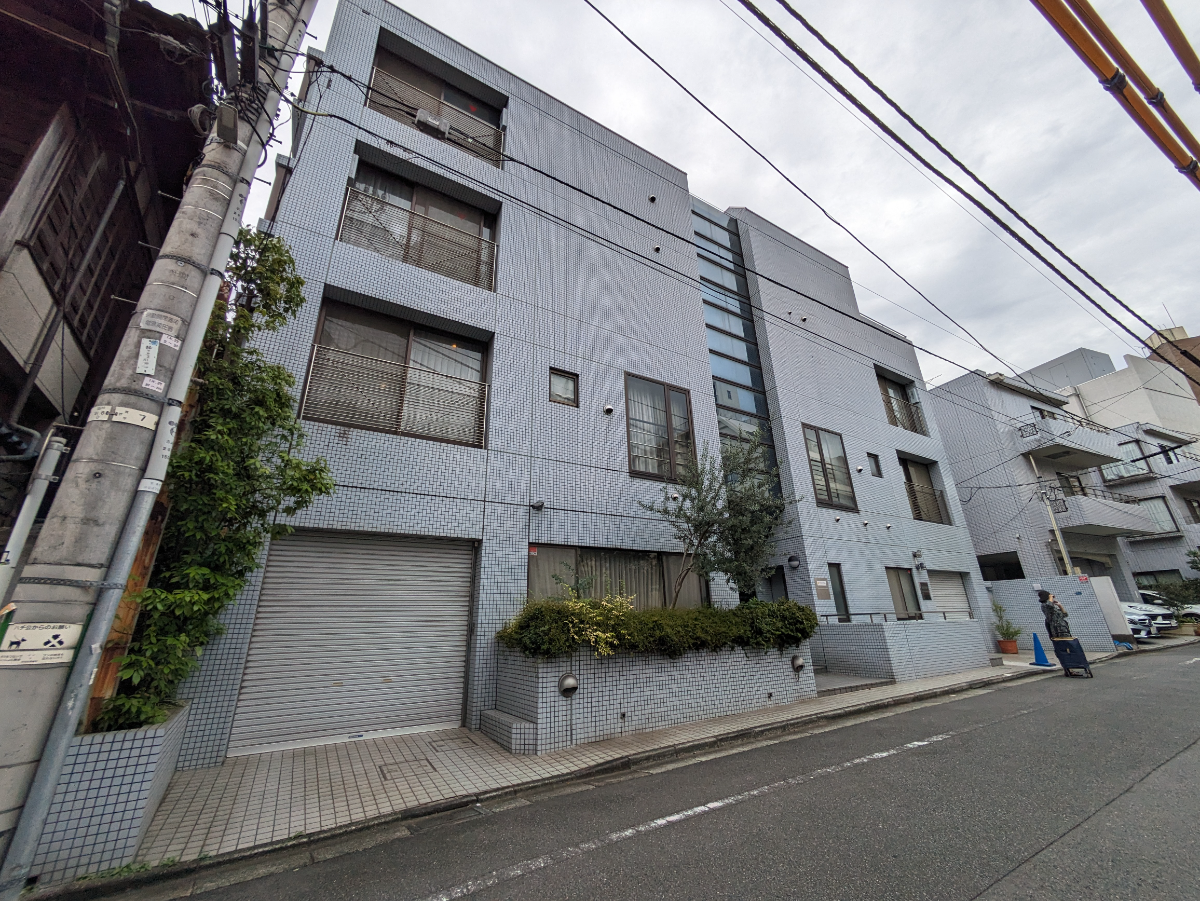 v20250427002254/fresh/building/J00100386981_1