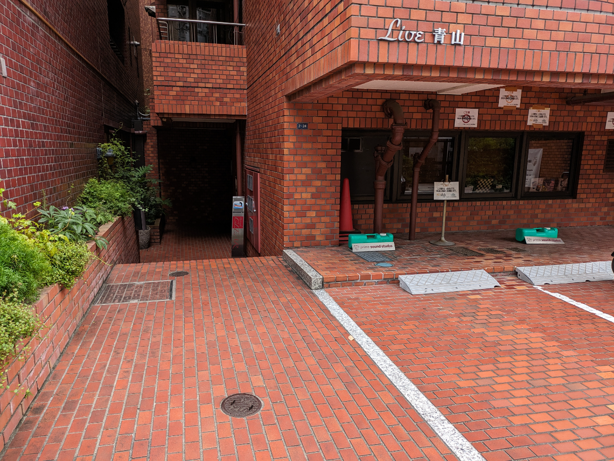 v20250427002254/fresh/building/J00100386985_3