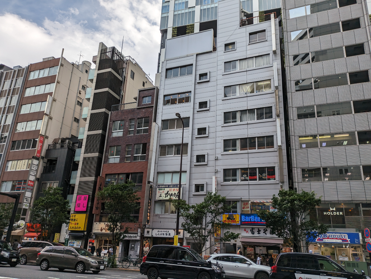 v20250427002254/fresh/building/J00100387015_5