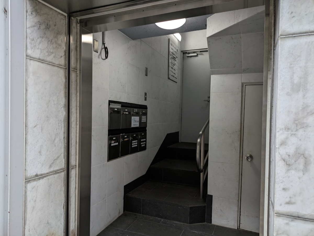 v20250427002254/fresh/building/J00100387015_9