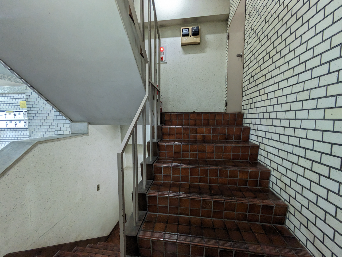 v20250427002254/fresh/building/J00100387045_4