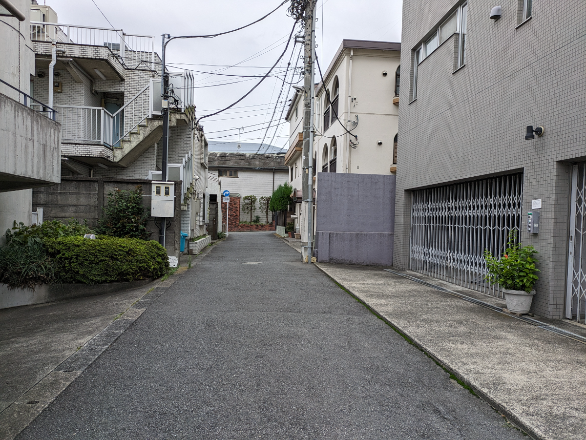 v20250427002254/fresh/building/J00100387072_12