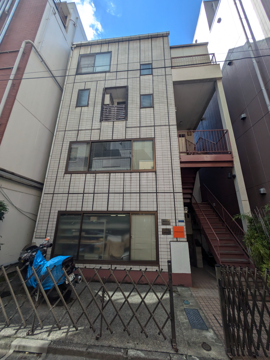 v20250427002254/fresh/building/J00100387099_1