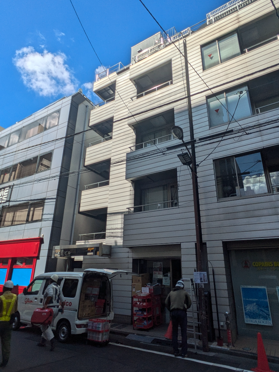 v20250427002254/fresh/building/J00100387110_9
