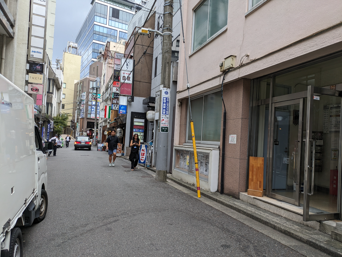 v20250427002254/fresh/building/J00100387150_16