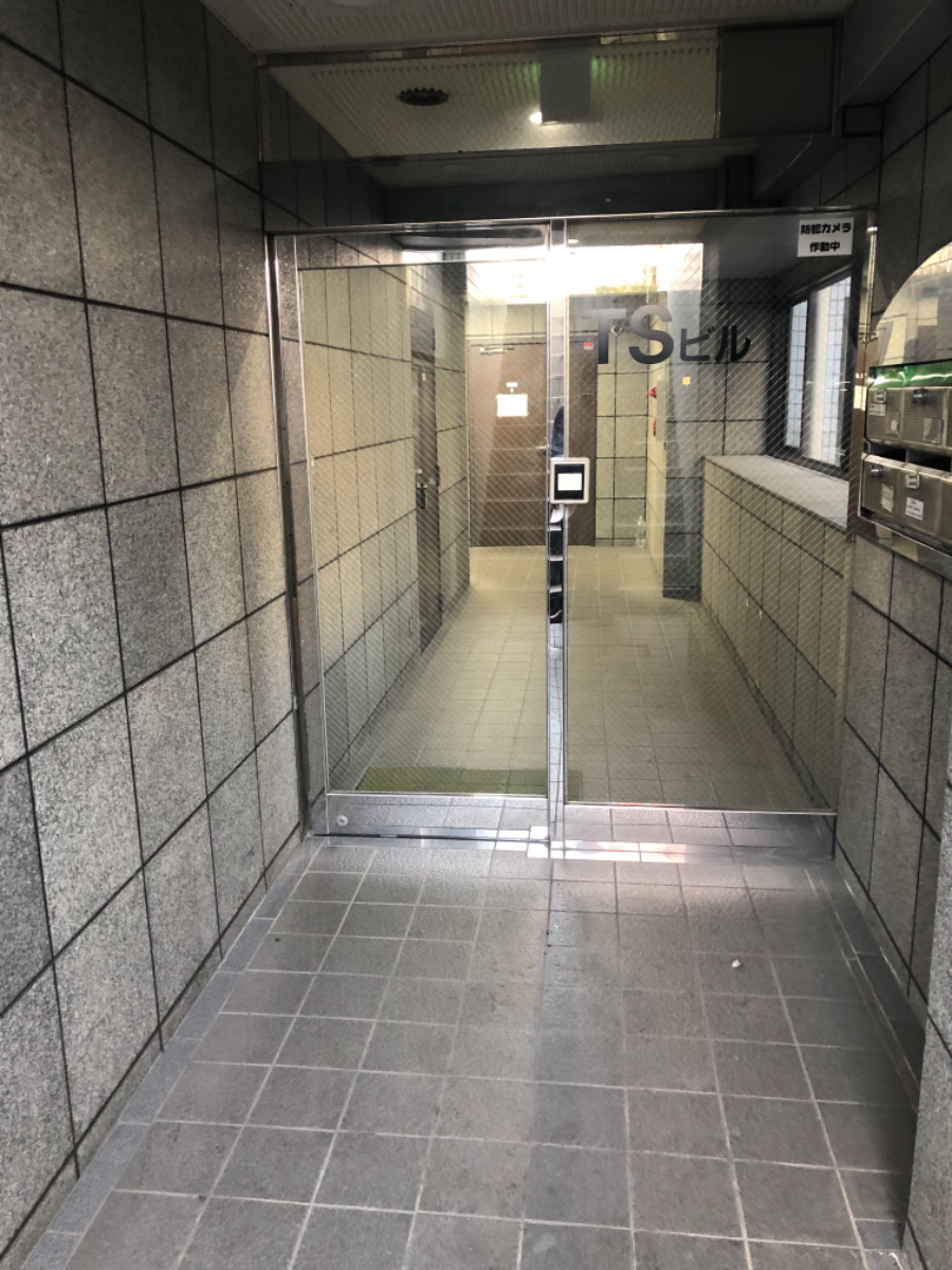 v20250427002254/fresh/building/J00100387153_3