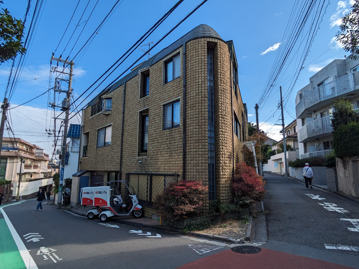 v20250427002254/fresh/building/J00100387179_1