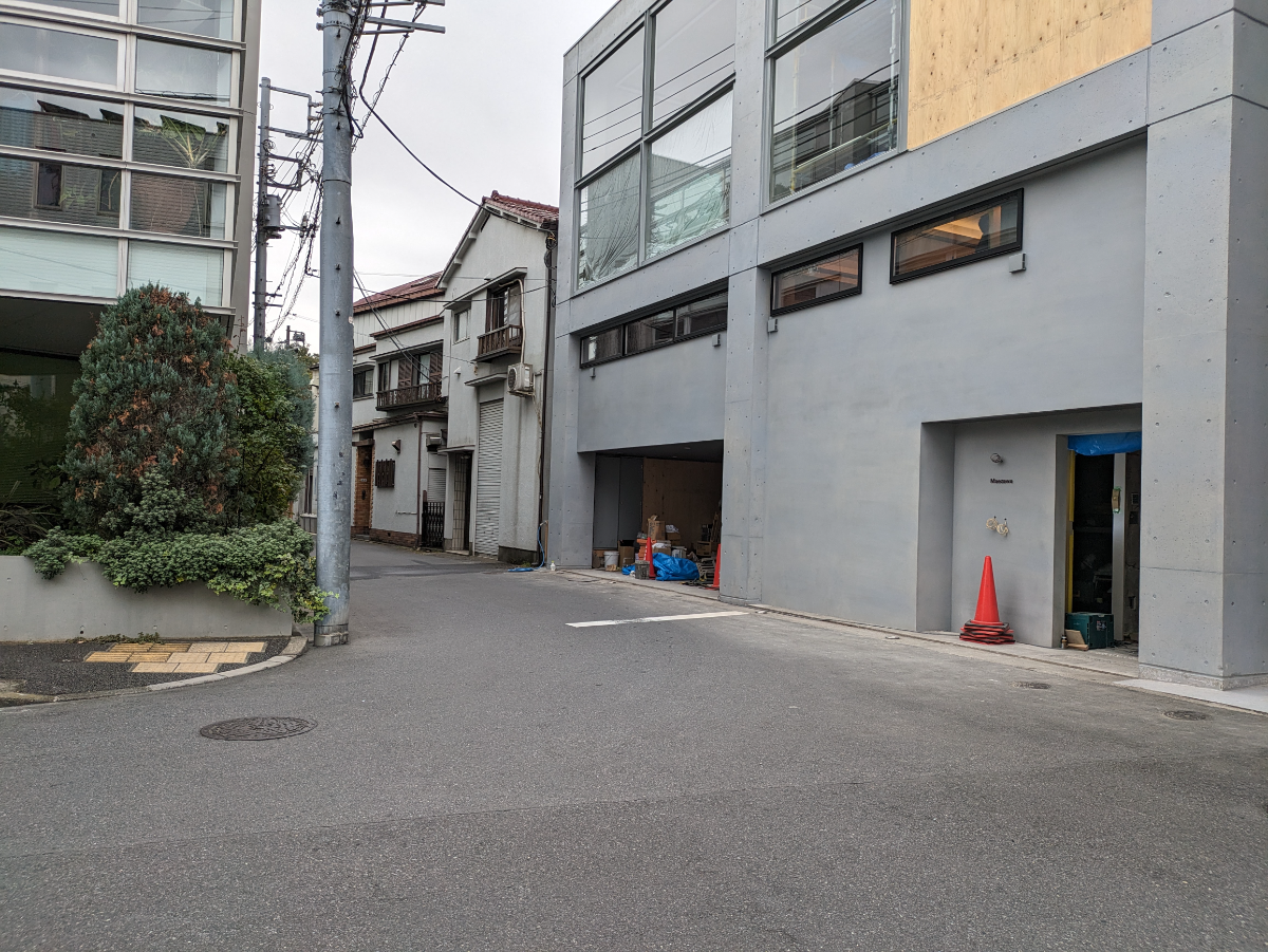 v20250427002254/fresh/building/J00100387185_10
